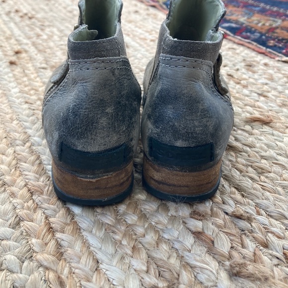 Sorel Major low boots with distressed black SZ 8.5 - Picture 3 of 6